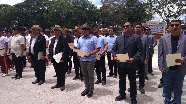 PNPA alumni adopt PNP chief Dela Rosa, Senator Ejercito