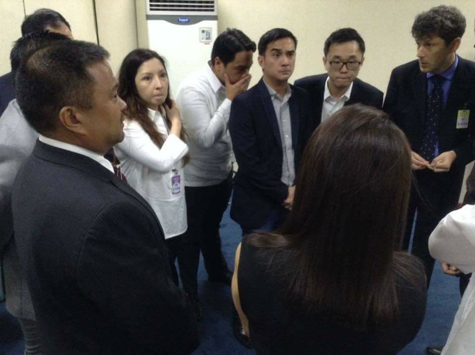 Sen.JV With the LTFRB Officials an UBER to Talk About the Latter’s Suspension.